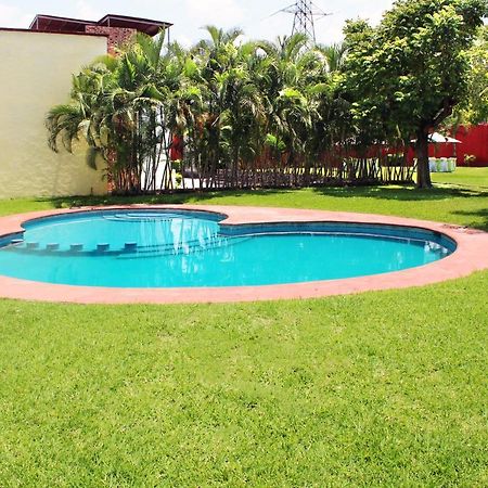 Preciosa Casa Palmera En Cuernavaca Con Alberca, Wifi, Tv Y Cocina Para Fin De Semana, Descanso, Vacaciones O Home Office Emiliano Zapata  ภายนอก รูปภาพ