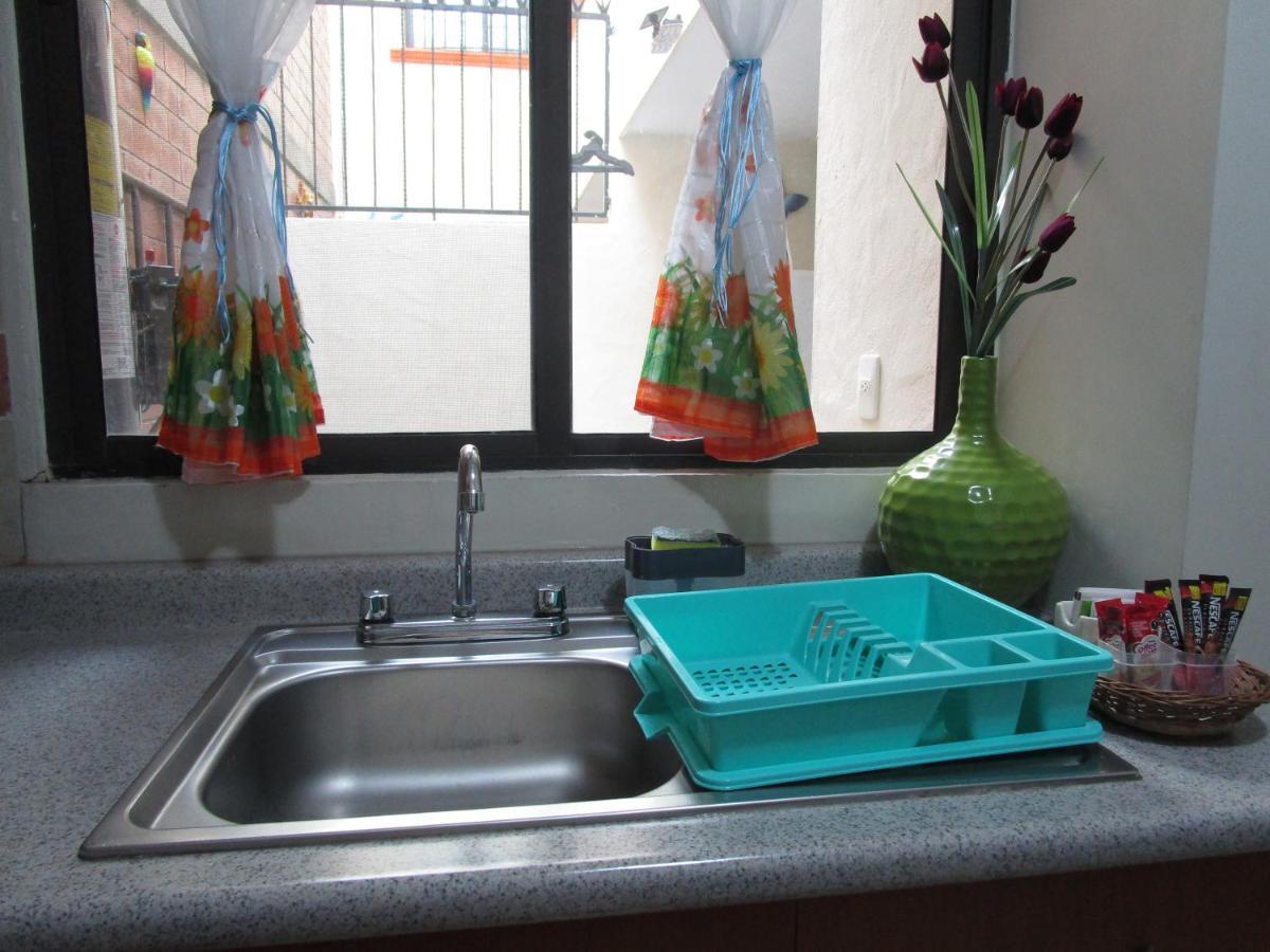 Preciosa Casa Palmera En Cuernavaca Con Alberca, Wifi, Tv Y Cocina Para Fin De Semana, Descanso, Vacaciones O Home Office Emiliano Zapata  ภายนอก รูปภาพ
